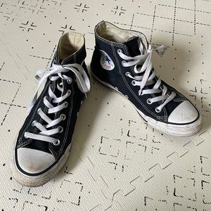 High top black converse